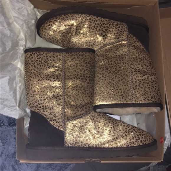 Like New! Leopard Calf Hair Ugg Boots Size 9 - Picture 1 of 2